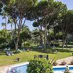 Beachfront Luxury Apartment Felicidad