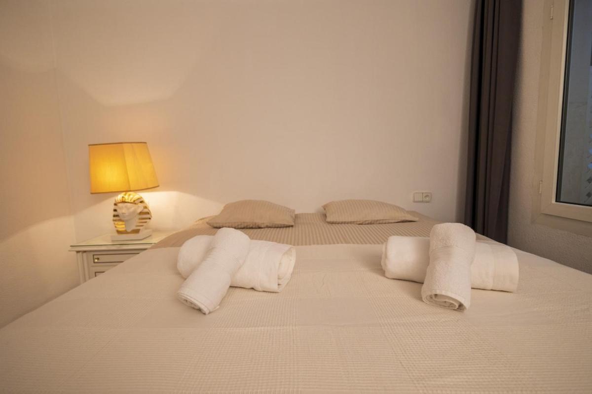 Beachfront Luxury Felicidad *