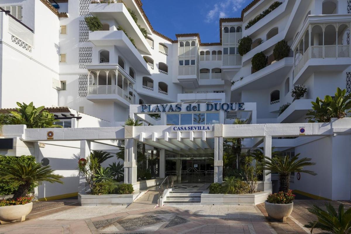 Beachfront Luxury Felicidad * Marbella